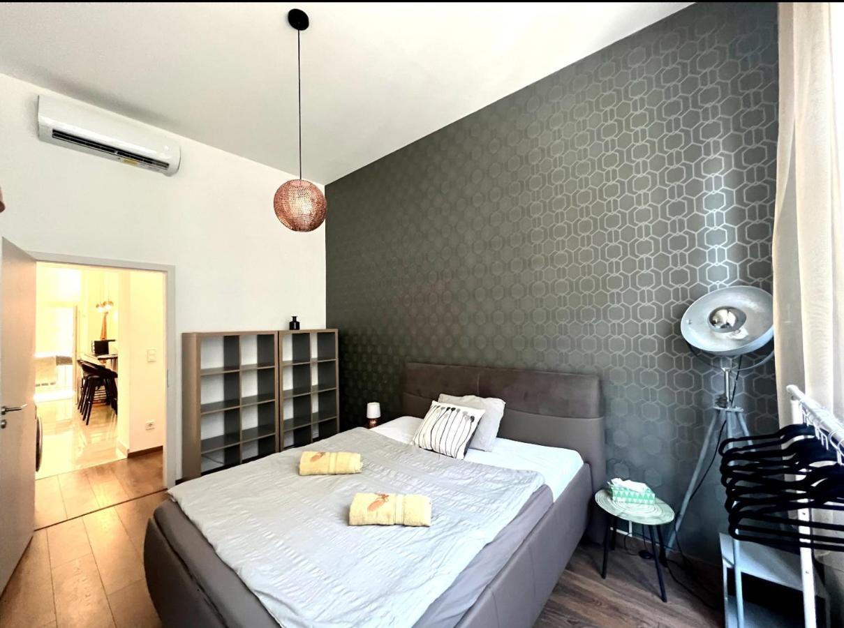 Wonderful Design Apartment In The City Centre ブダペスト エクステリア 写真