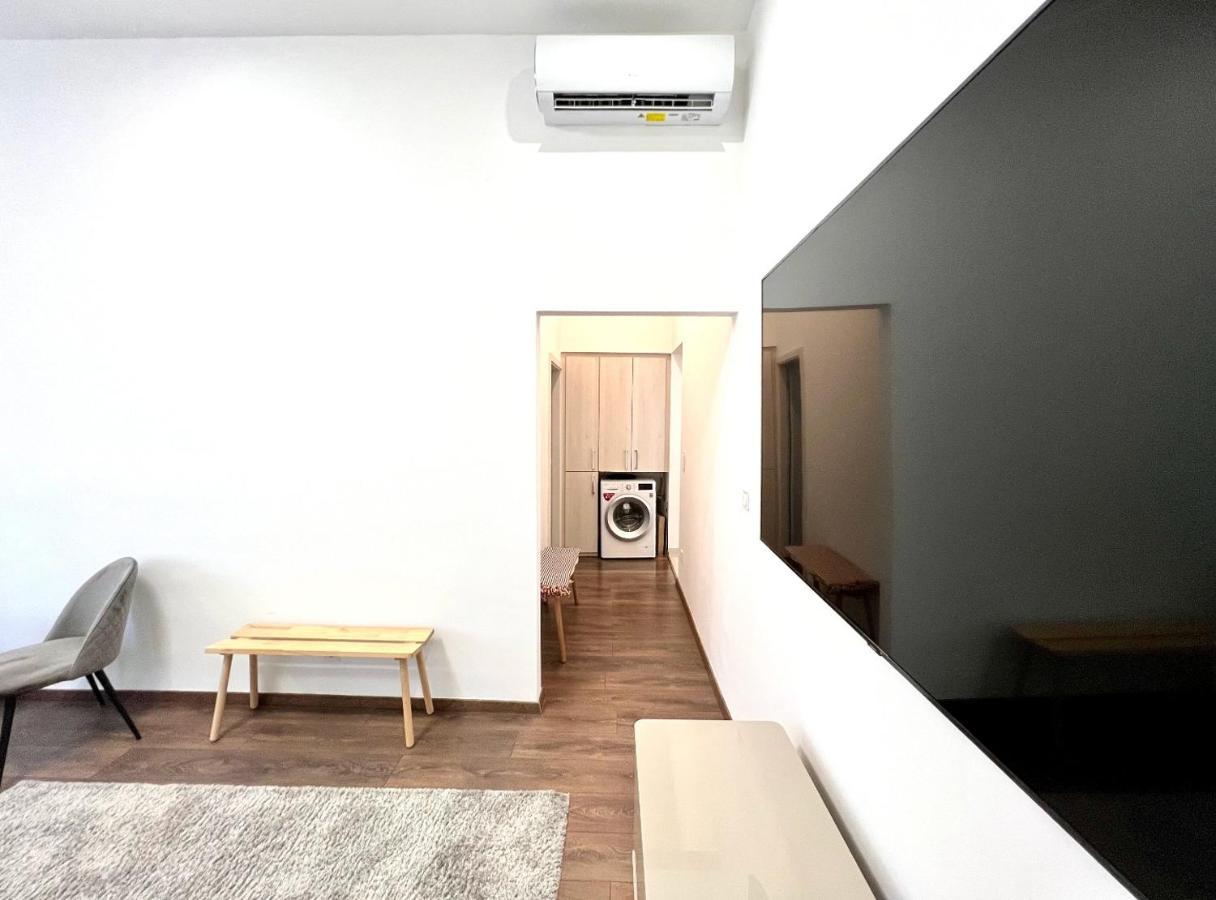Wonderful Design Apartment In The City Centre ブダペスト エクステリア 写真